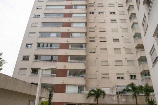 Fachada do bloco de apartamento à venda com 2 quartos, 65m² em Centro, Diadema