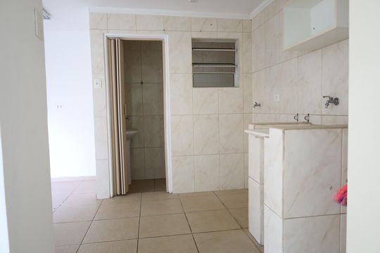 Área de Serviço de casa para alugar com 3 quartos, 120m² em Vila Santana, São Paulo