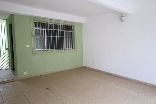 Garagem de casa para alugar com 3 quartos, 120m² em Vila Santana, São Paulo