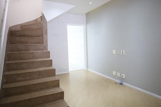Sala de casa para alugar com 3 quartos, 120m² em Vila Santana, São Paulo