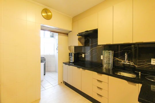 Cozinha de apartamento à venda com 3 quartos, 102m² em Centro, Canoas