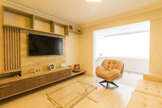 Sala de apartamento à venda com 3 quartos, 102m² em Centro, Canoas