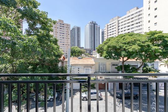 Casa à venda com 3 quartos, 135m² em Santo Amaro, São Paulo