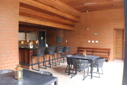 Área comum de kitnet/studio para alugar com 1 quarto, 42m² em Alphaville Industrial, Barueri