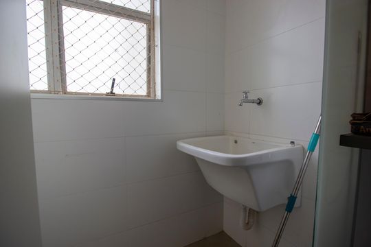 Área de Serviço de apartamento para alugar com 2 quartos, 60m² em Águas Claras, Brasília