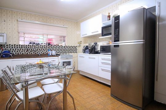 Cozinha de casa à venda com 2 quartos, 100m² em Vila Carrão, São Paulo