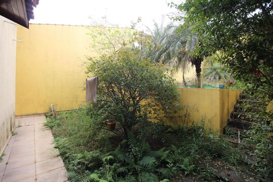 Quintal de casa à venda com 4 quartos, 245m² em Vila Lucia, São Paulo