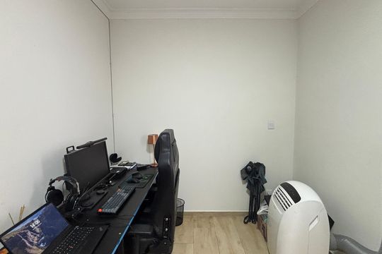 Quarto de apartamento à venda com 2 quartos, 81m² em Jardim Bela Vista, Santo André