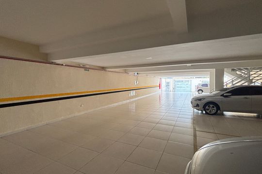 Garagem de apartamento à venda com 2 quartos, 81m² em Jardim Bela Vista, Santo André