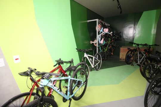 Área comum - Bicicletário de apartamento à venda com 2 quartos, 64m² em Centro, Osasco