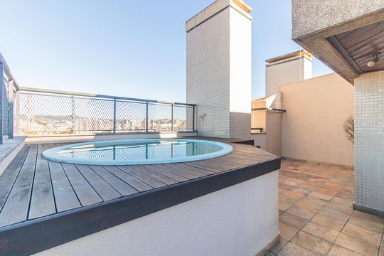 Área comum - Piscina de apartamento à venda com 3 quartos, 200m² em Azenha, Porto Alegre
