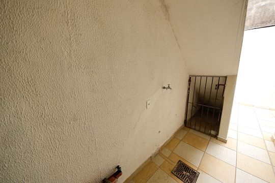 Área de Serviço de casa à venda com 2 quartos, 300m² em Jardim Tiete, São Paulo