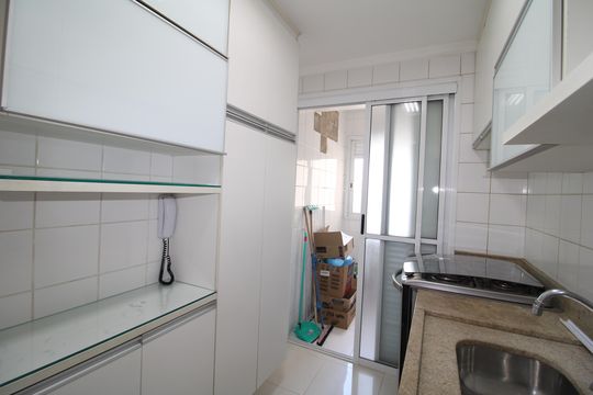 Cozinha de apartamento à venda com 2 quartos, 72m² em Carandiru, São Paulo