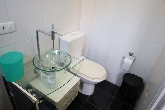 Banheiro de Serviço de casa à venda com 3 quartos, 127m² em Vila Sao Paulo, São Paulo