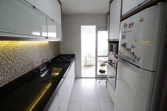 Cozinha de apartamento para alugar com 3 quartos, 137m² em Adalgisa, Osasco
