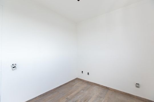 Quarto 2 de apartamento para alugar com 2 quartos, 42m² em Colônia (zona Leste), São Paulo
