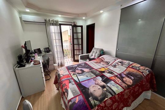 Quarto Suíte 3 de casa à venda com 3 quartos, 206m² em Jardim Santa Clara, Guarulhos