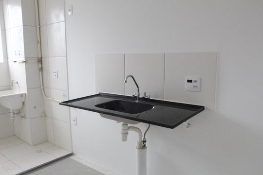 Cozinha de apartamento à venda com 2 quartos, 41m² em Taquara, Rio de Janeiro
