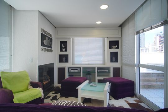 Sala 2 de apartamento à venda com 3 quartos, 340m² em Centro, Novo Hamburgo