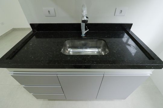 Cozinha de apartamento para alugar com 1 quarto, 31m² em Jardim Paraíso, São Paulo