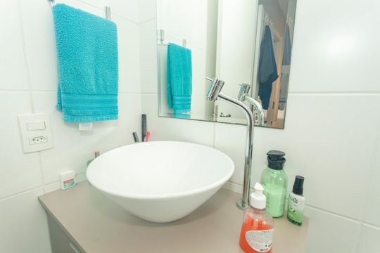Banheiro da Suíte de kitnet/studio à venda com 1 quarto, 31m² em Jardim Prudência, São Paulo