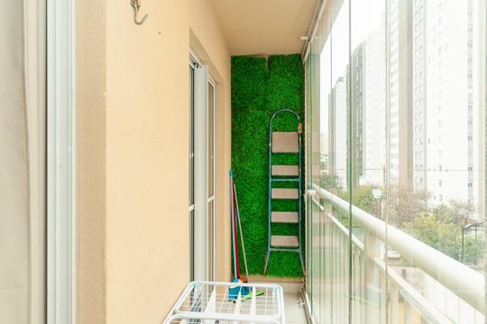Varanda de kitnet/studio à venda com 1 quarto, 31m² em Jardim Prudência, São Paulo