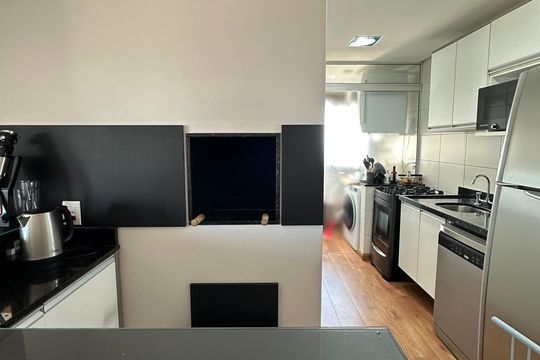 Cozinha  de apartamento à venda com 3 quartos, 80m² em Vila Jardim, Porto Alegre