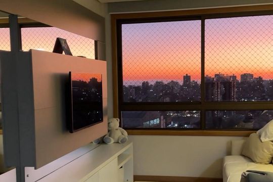 Sala de apartamento à venda com 3 quartos, 80m² em Vila Jardim, Porto Alegre