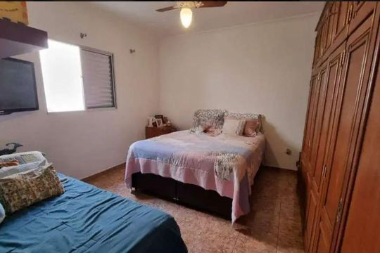Quarto de casa à venda com 3 quartos, 240m² em Siciliano, São Paulo