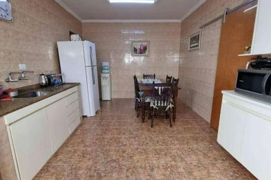 Cozinha de casa à venda com 3 quartos, 240m² em Siciliano, São Paulo
