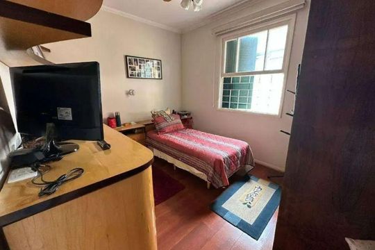 Quarto de casa à venda com 3 quartos, 300m² em Vila Romana, São Paulo