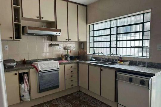 Cozinha de casa à venda com 3 quartos, 300m² em Vila Romana, São Paulo
