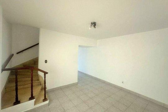Sala de casa à venda com 3 quartos, 240m² em Lapa, São Paulo