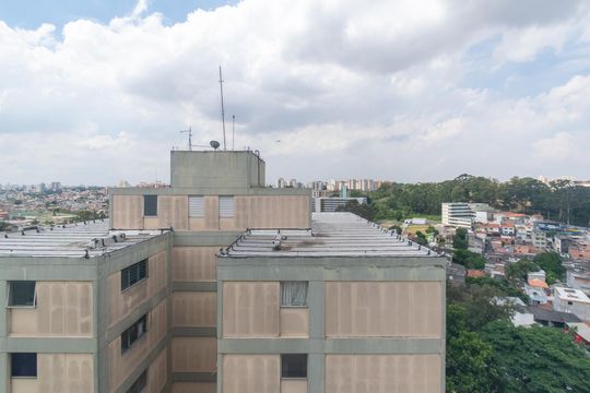 Vista da Suíte de apartamento à venda com 3 quartos, 80m² em Vila Campestre, São Paulo