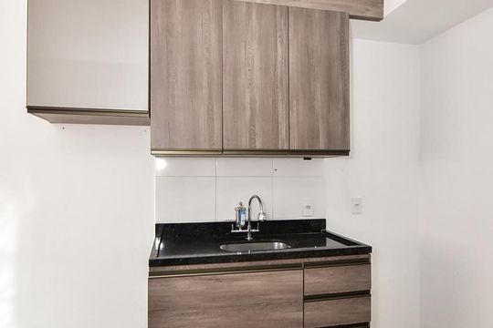 Cozinha de apartamento à venda com 1 quarto, 24m² em Panamby, São Paulo
