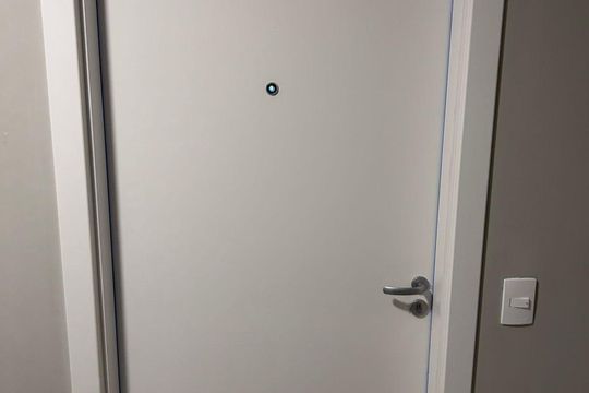 Entrada de apartamento à venda com 2 quartos, 42m² em Santo Cristo, Rio de Janeiro