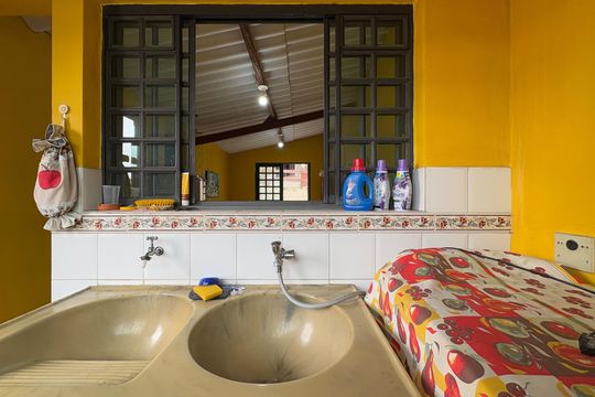 Área de Serviço da Edícula de casa à venda com 4 quartos, 400m² em Vila Guiomar, Santo André