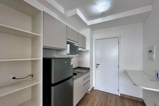 Cozinha de kitnet/studio à venda com 0 quarto, 23m² em Santo Amaro, São Paulo