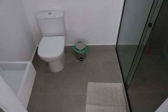 Banheiro de kitnet/studio à venda com 1 quarto, 38m² em Jardim Vera Cruz, São Paulo