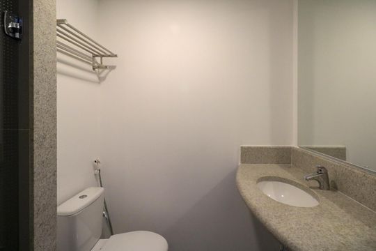 Banheiro de kitnet/studio à venda com 1 quarto, 19m² em Santa Paula, São Caetano do Sul