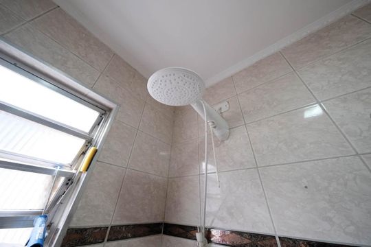 Banheiro 1 de casa à venda com 6 quartos, 262m² em Parque Boturussu, São Paulo