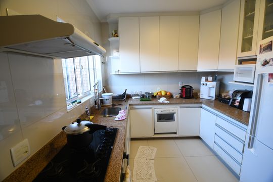 Cozinha de casa à venda com 4 quartos, 207m² em Vila Nogueira, Campinas