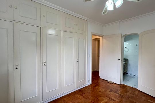 Suíte de apartamento para alugar com 3 quartos, 115m² em Jardim Paulista, São Paulo