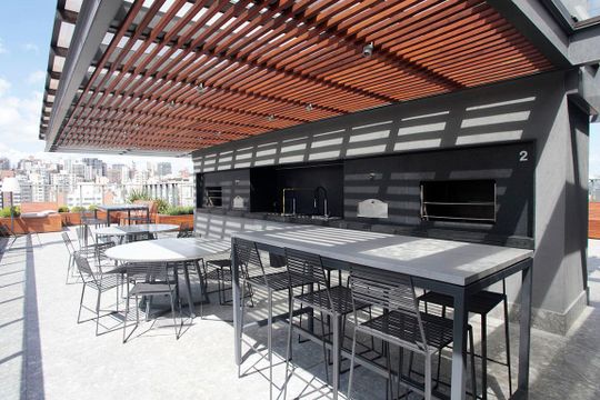 Área Comum - Churrasqueiras de kitnet/studio para alugar com 1 quarto, 25m² em Auxiliadora, Porto Alegre