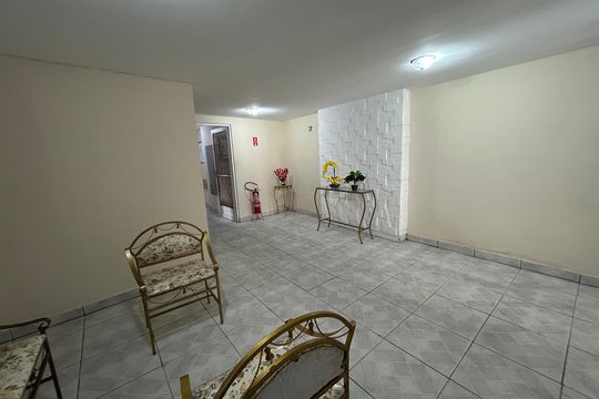 Hall de entrada de apartamento à venda com 2 quartos, 58m² em Cavalcanti, Rio de Janeiro