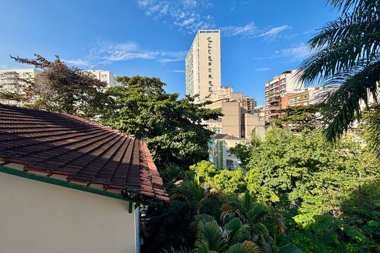 Vista da Suíte de apartamento para alugar com 1 quarto, 42m² em Leblon, Rio de Janeiro