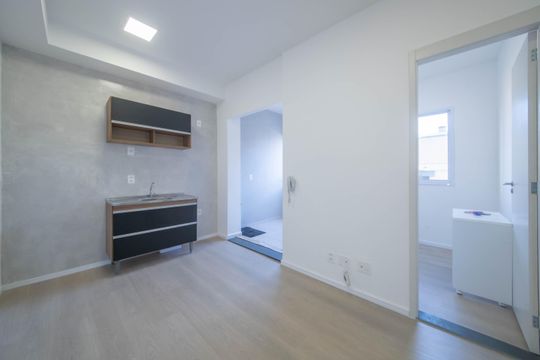 Apartamento à venda com 2 quartos, 30m² em Jardim Aeroporto, São Paulo