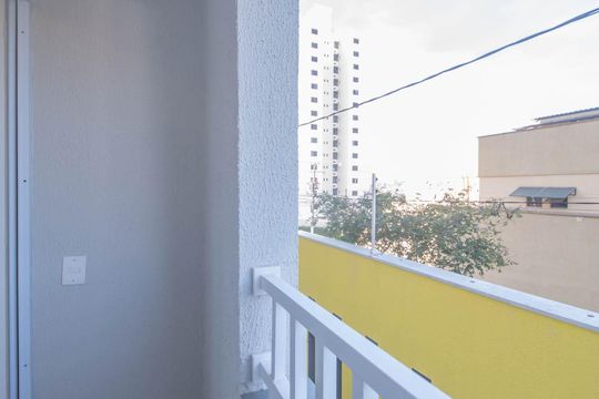 Varanda Quarto 1 de apartamento à venda com 2 quartos, 30m² em Jardim Aeroporto, São Paulo