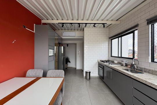 Cozinha de apartamento à venda com 2 quartos, 122m² em Jardim, Santo André
