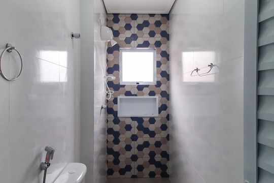 Banheiro de apartamento para alugar com 1 quarto, 64m² em Alto da Mooca, São Paulo